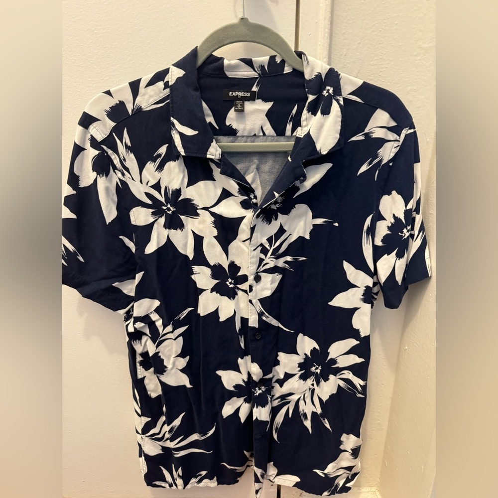 Express small size white and blue men’s shirt